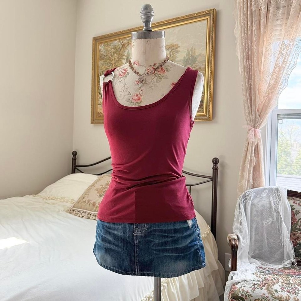 Y2K red tank top  Y2K INC red ruched side tank top size medium